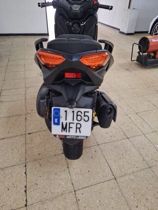 Yamaha XMAX 300 Tech MAX