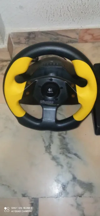 Volante y Pedales Logitech Wingman Formula GP PC