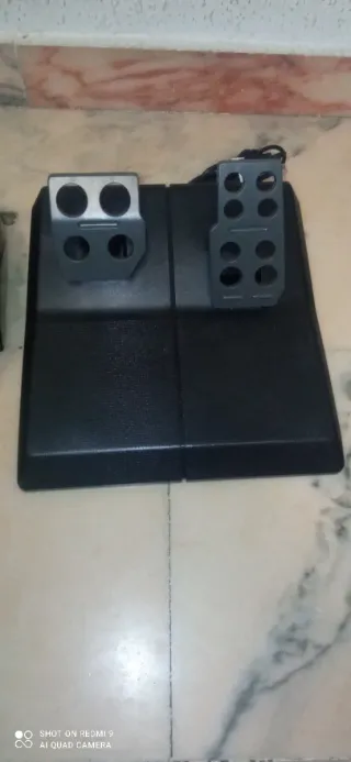 Volante y Pedales Logitech Wingman Formula GP PC