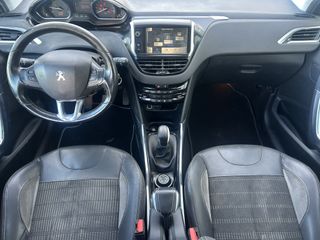 Peugeot 2008 2014