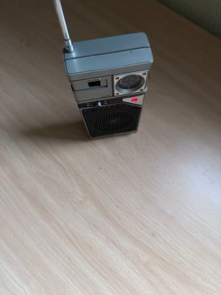 Radio Portátil Vintage AM/FM Funcionando