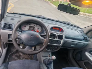 Renault Clio 2001
