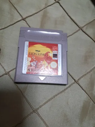 Game Boy Color + 2 Juegos