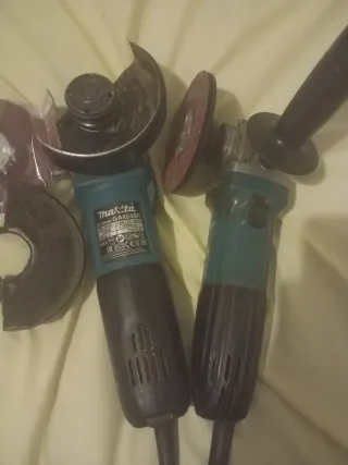 2 Radial Makita GA4540Ry regalo 6 hoja de lija