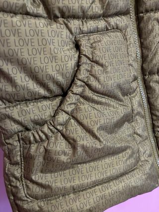 Chaleco acolchado niña estampado LOVE