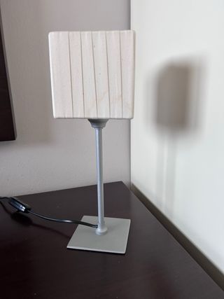 2 Lámparas Mesita Noche Tela y Metal