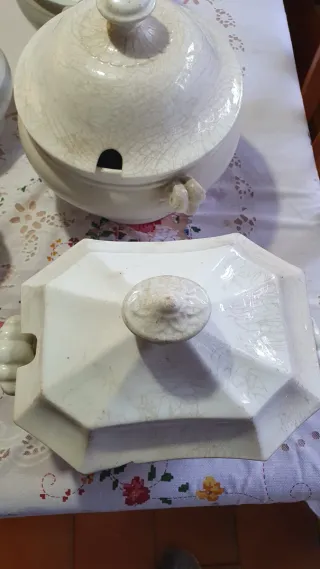 Conjunto de 5 soperas antiguas