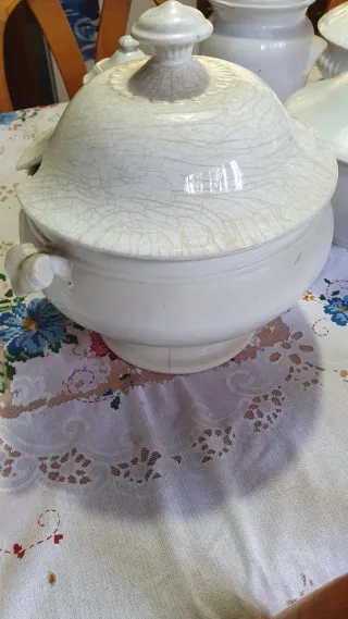 Conjunto de 5 soperas antiguas