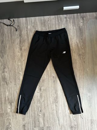 Chándal New Balance Negro