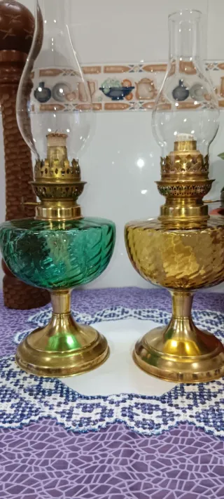 2 Lámparas de aceite estilo antiguo