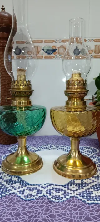 2 Lámparas de aceite estilo antiguo