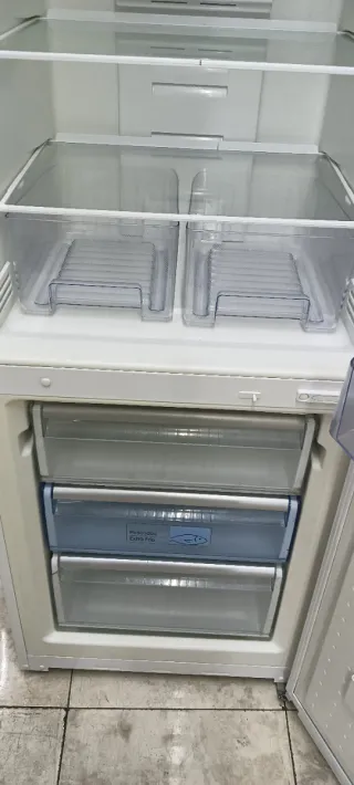 NEVERA COMBI BALAY NO FROST ENERGÍA A+ 170 X 60