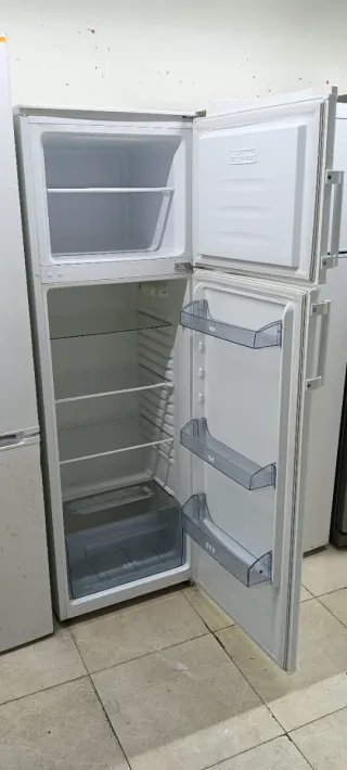 Nevera Daewoo A+ 170x60