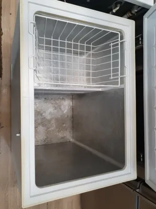 Congelador Newpol con garantía