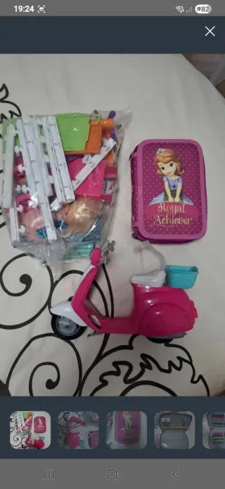 Lote juguetes niña.  Urge por espacio