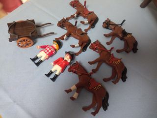 Lote Hípica Playmobil: Caballos y Carro
