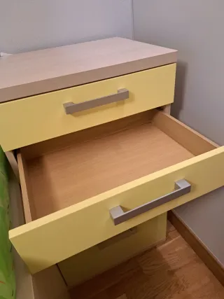 Dormitorio infantil juvenil completo de madera