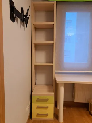 Dormitorio infantil juvenil completo de madera