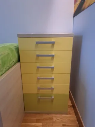 Dormitorio infantil juvenil completo de madera