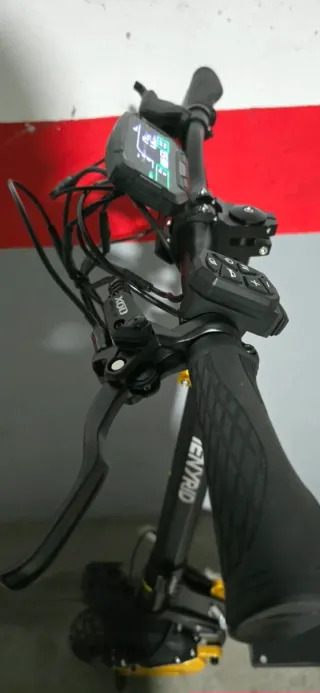 Patinete Eléctrico Doble Motor 2400W