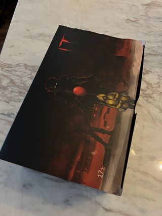 Crocs IT Pennywise Gris y Rojo 41-42