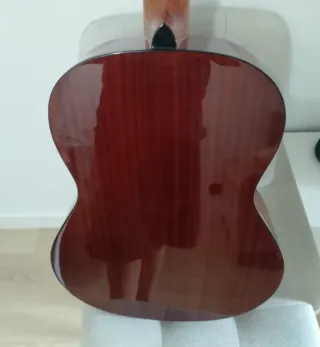 Guitarra flamenca autoamplificada NO NEGOCIABLE