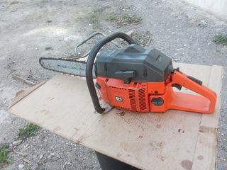 Motosierra Husqvarna 61