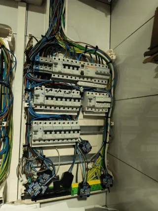 Electricista 24h  si no se repara no cobramos