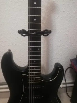 Guitarra Eléctrica GTX 18 Applause Negra