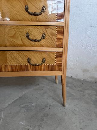 Cómoda de madera