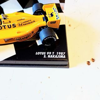 Minichamps Lotus 99 T 1987 S. Nakajima 1:43