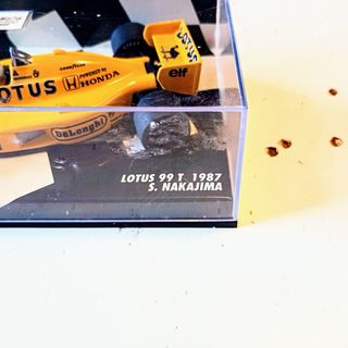 Minichamps Lotus 99 T 1987 S. Nakajima 1:43