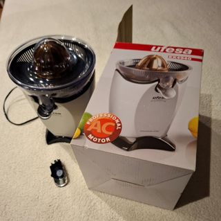 Exprimidor Ufesa Futura EX4940
