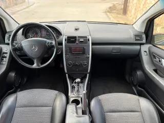 Mercedes-Benz Clase Automático