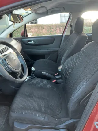 Citroen C4 1.6Hdi 90Cv ,pegatina B ,2009,