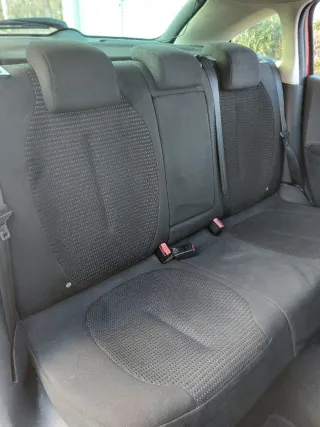 Citroen C4 1.6Hdi 90Cv ,pegatina B ,2009,