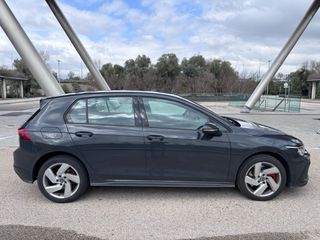 Volkswagen Golf GTE mk8