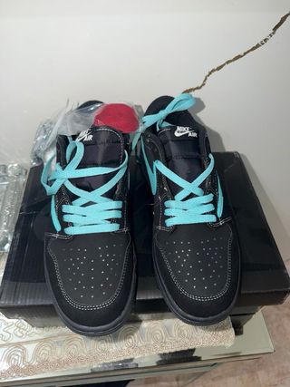 Nike travis talla 42