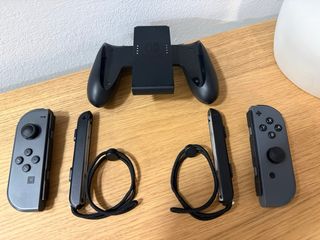 Nintendo Switch V2 Gris + Accesorios