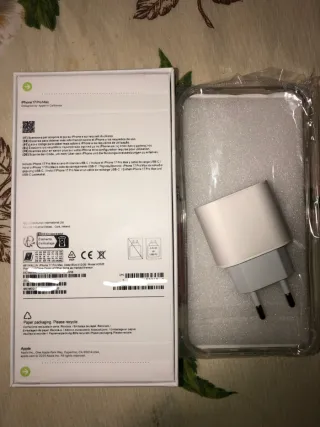 iPhone 17 Pro Max Azul 512GB Precintado+ Accesorio