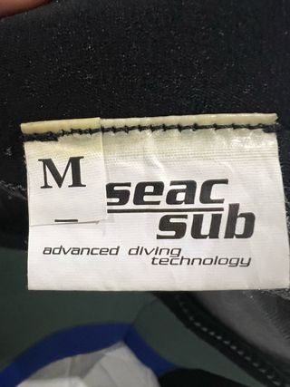 Traje Neopreno Corto con Capucha Azul/Negro