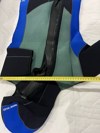 Traje Neopreno Corto con Capucha Azul/Negro