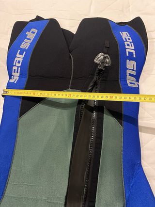 Traje Neopreno Corto con Capucha Azul/Negro