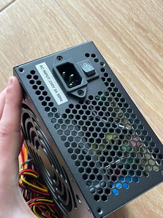 Fonte Unyka 500W para PC