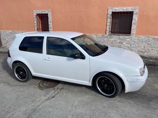 Volkswagen Golf 2001