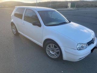 Volkswagen Golf 2001