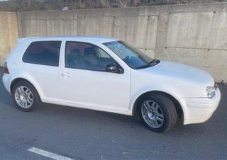 Volkswagen Golf 2001