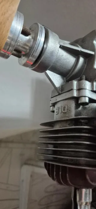 Avioneta RC Pilatus Porter 3m DLE Gasolina