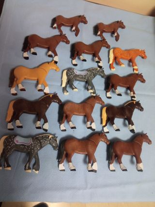 Lote 12 Caballos + 2 potros percherones Playmobil