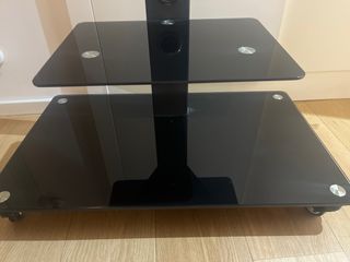 Soporte TV con ruedas y estantes